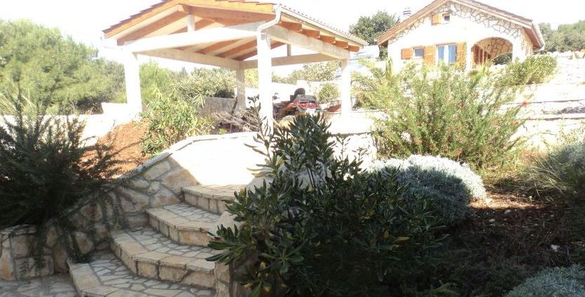 new stone villa for sale Island of Šolta, nova kamena vila na prodaju Otok Šolta